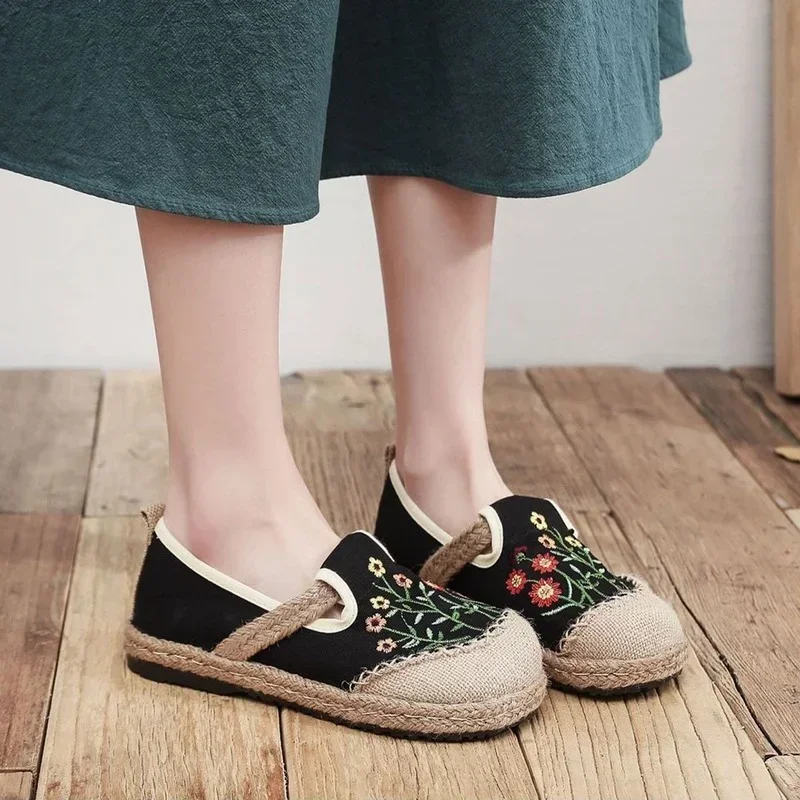 2022 Flowers Embroidered Women Handmade Linen Canvas Slip-On Loafers Comfortable Low Top Sneakers Vegan Ladies Bohemian Shoes