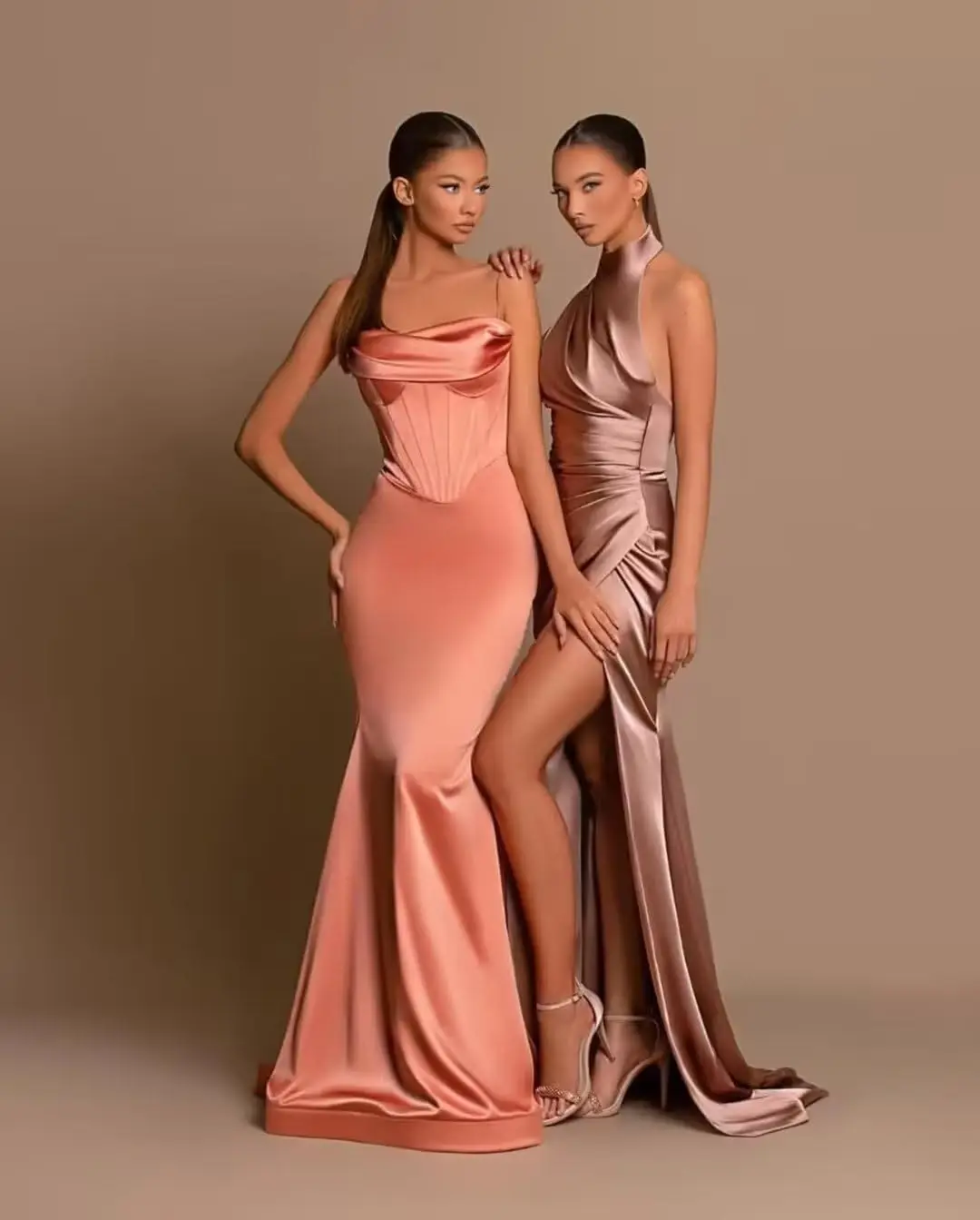 MisShow Elegant Halter Neck Mermaid Prom Dresses with Split 2024 Women\'s Pleated Satin Long Formal Evening Party Gowns