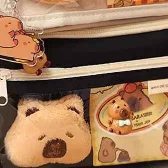 سعة كبيرة حقيبة أقلام رصاص كابيبارا الكرتون القرطاسية حامل حقيبة مع دبابيس ملصقات مقاطع سلاسل المفاتيح الأطفال القلم القضية