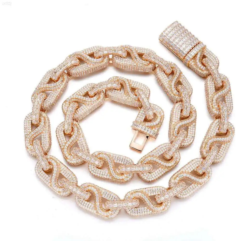 

Selling Fashion Iced Out Chunky Gold Plated Baguette Moissanite Zircon 12mm Cuban Link Chain Necklace