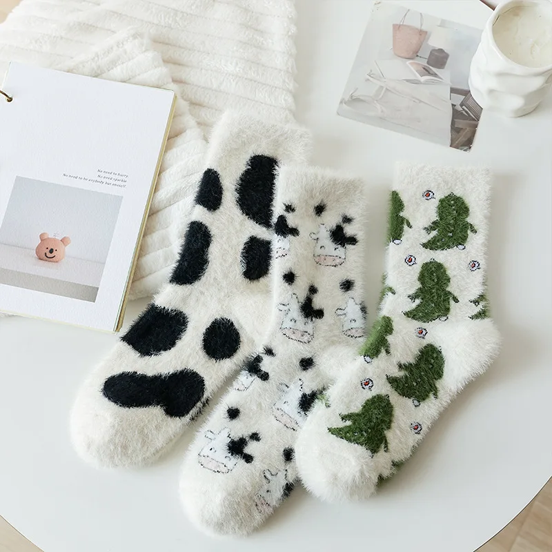 

3 Pairs of Thickened Autumn and Winter Warm Children's Mid-calf Socks, with Stylish and Cute Cow Patterns, Soft and Comfortable