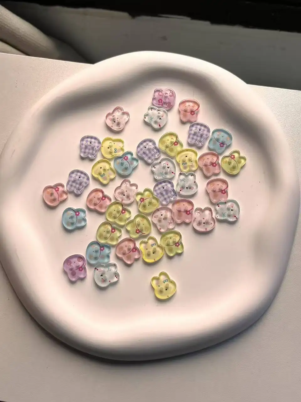 8/16/30pcs Resin Cartoon Cute Bunny Button Handmade DIY Accessories Random Translucent Casual Women Kids Coat Clothing Sewing