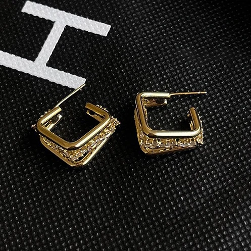 

PONYKISS 925 Sterling Silver Needle Minimalist Zircon Square Stud Earring for Women Trendy Fashion Jewelry Geometric Accessories
