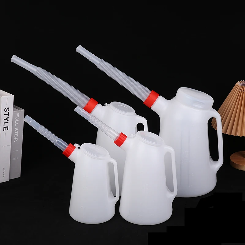 1.2L/2L/3L/5L إبريق قياس الزيت علبة البنزين خزان الوقود مع صب مرنة لحاوية قياس زيت المرآب للسيارات