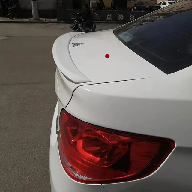 Nadaje się do Chevrolet Sail ciśnienie skrzydła tylna pokrywa bagażnika spoiler błotnik węglowy czarny sportowe zmodyfikowane części 2015-2017