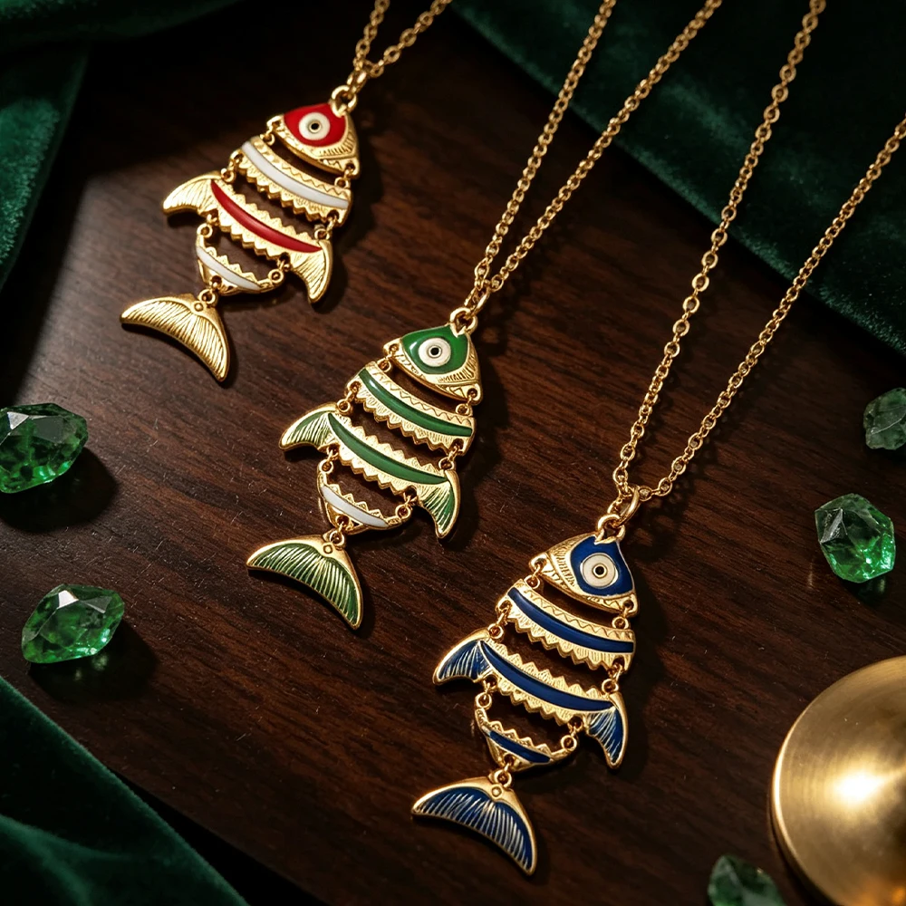 Bohemian Dynamic Fish Pendant Necklace, Segmented Spliced Small Fish Neck Chain, Summer Travel Vibe Accessory