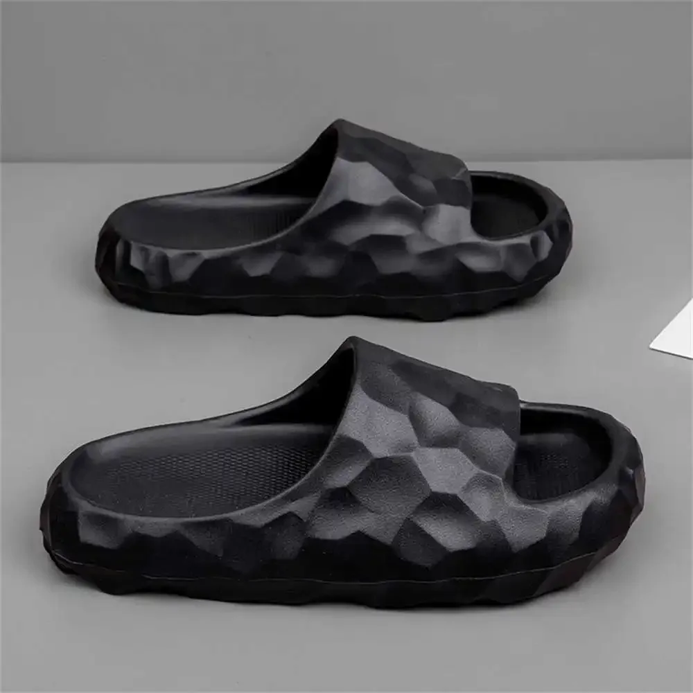 Low Shower Men Bathroom Slippers Mocasin Shoes Red Sandals Sneakers Sport Famous Brand Botasky Womenshoes To Play Hand Made