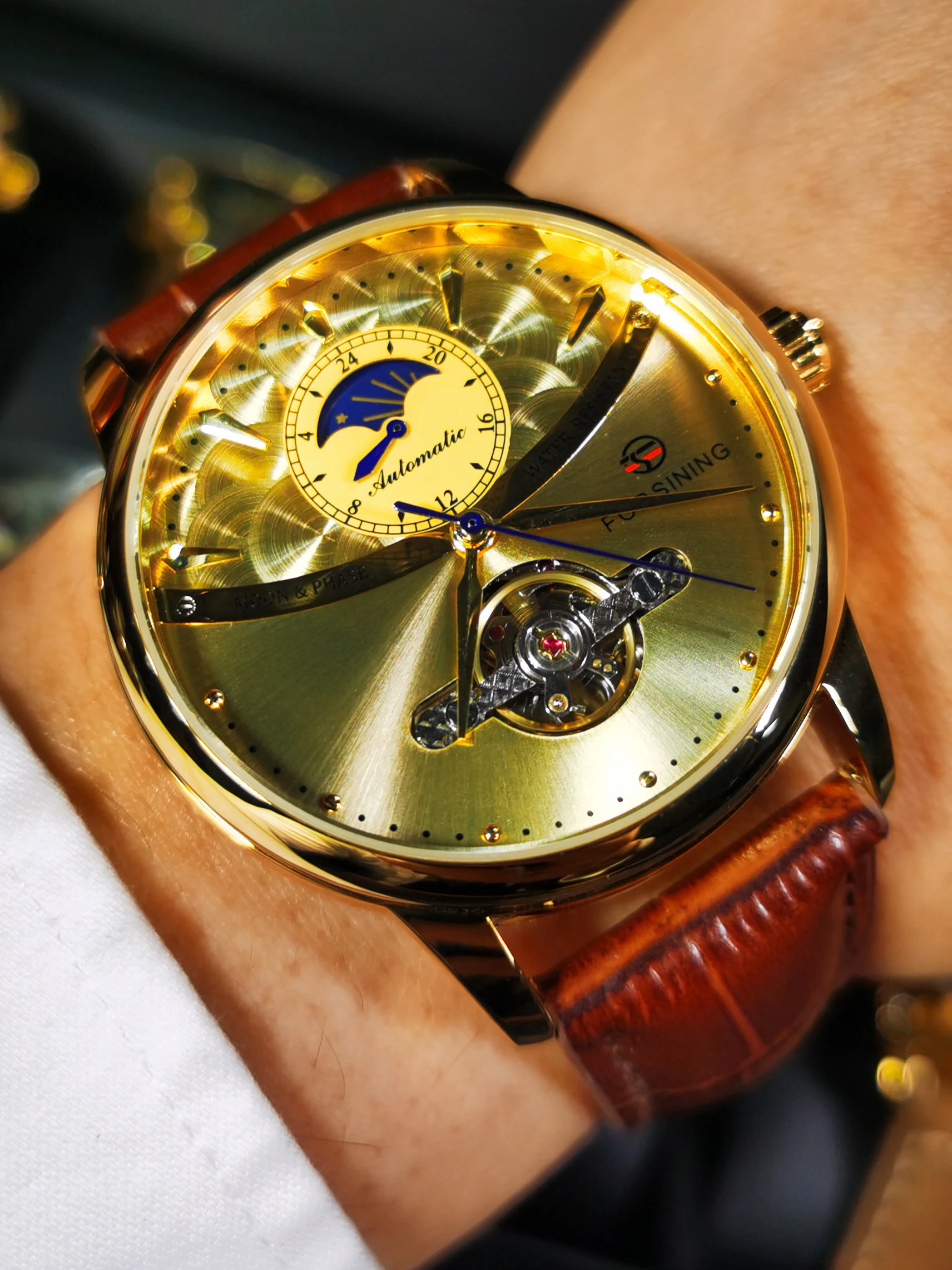 Forsining Luxury Gold Automatic Watch for Men Moon Phase Retro Brown Genuine Leather Belt Tourbillon Skeleton Mechanical Watches