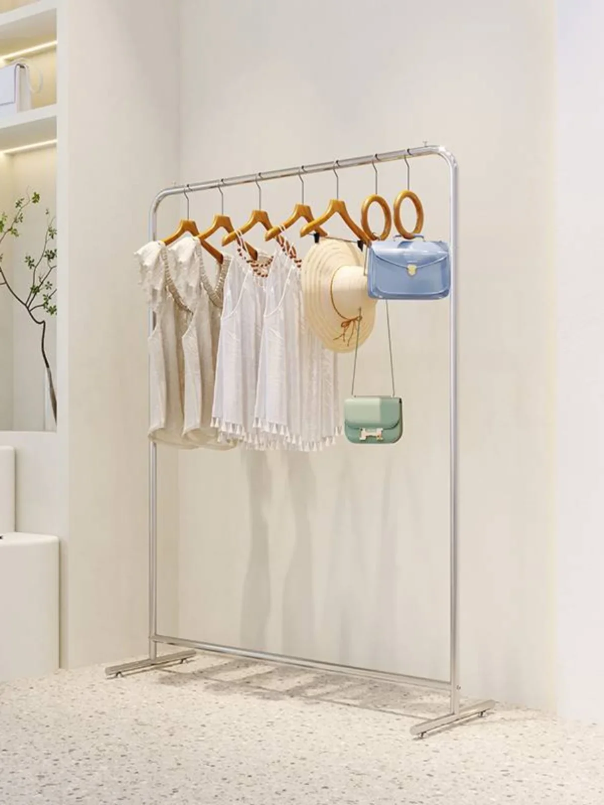 Clothing store hangers Nordic stainless steel silver display shelves Women's clothing store Simple Nakajima