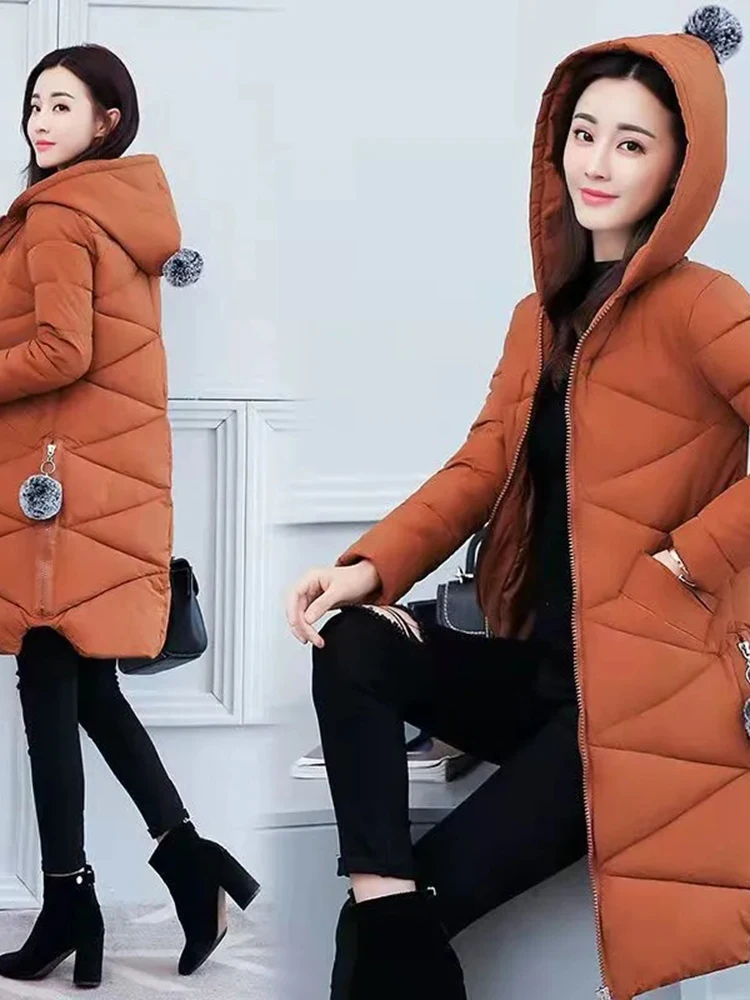 Parka larga con capucha delgada coreana para mujer, diseño de bola peluda, Chaqueta gruesa y cálida, elegante y elegante, Chaqueta fría sólida