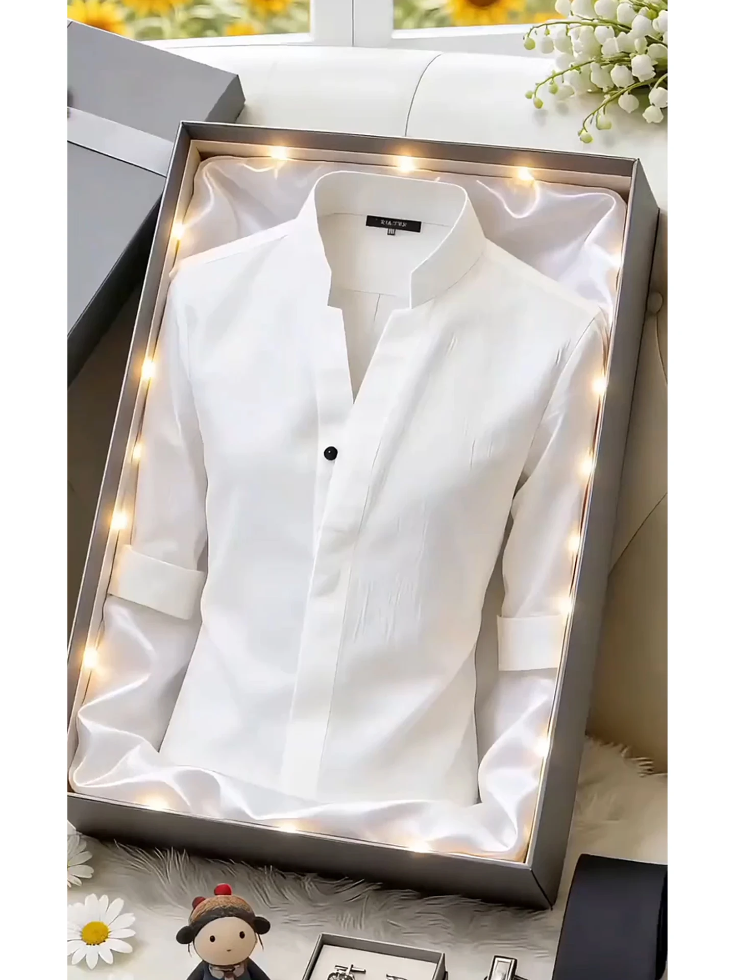 White Casual Short Sleeve Men's Shirt Summer Korean Style V-Neck Half Sleeve Breathable Non-Ironing Colorfast Fashionable