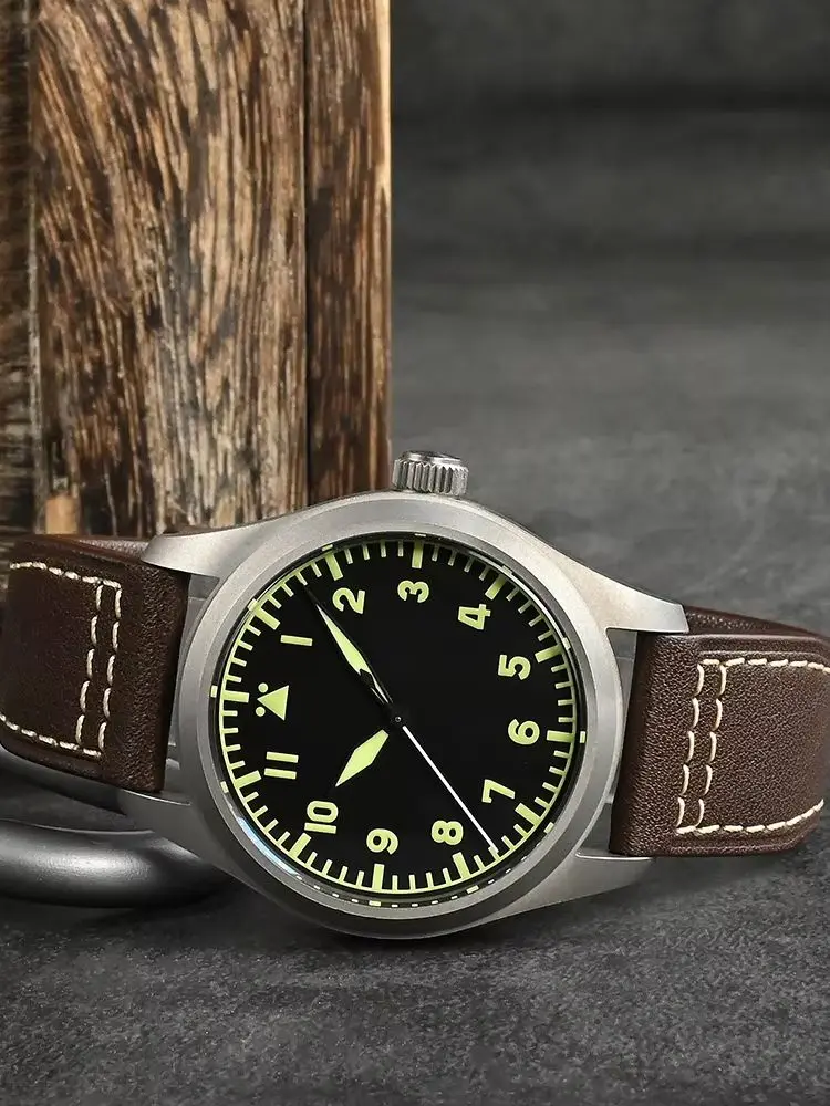 San Martin Pilot Titanium Military Enthusiast NH35 YN55 Automatic Mechanical Men Watch Leather Strap Waterproof Luminous SN0030T