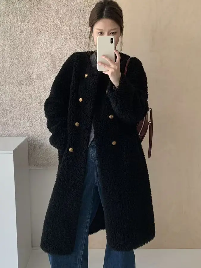 

Отличная по цене модная длинная шуба из овечьего меха, зимняя свободная универсальная теплая верхняя одежда, повседневная, однотонная, из полиэфирного волокна...