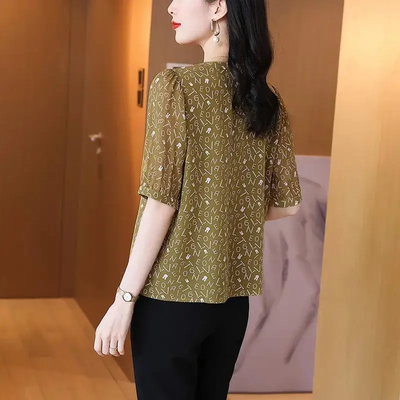 High-end Summer Printing Letter Blouse Women Classic Half Sleeve O-collar Korean All-match Slim Lady Casual Pullover Shirt