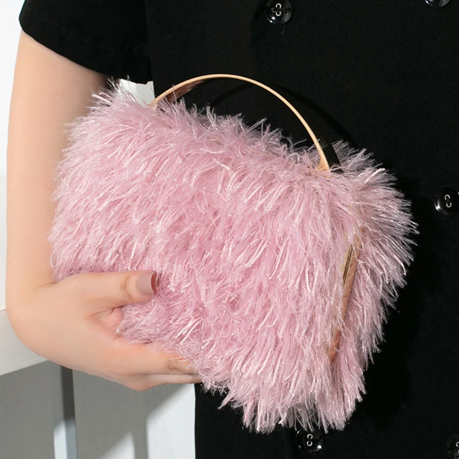 

Winter plush bag new stylish and versatile handbag for women small fringed box evening party bag chains shoulder crossbody bag