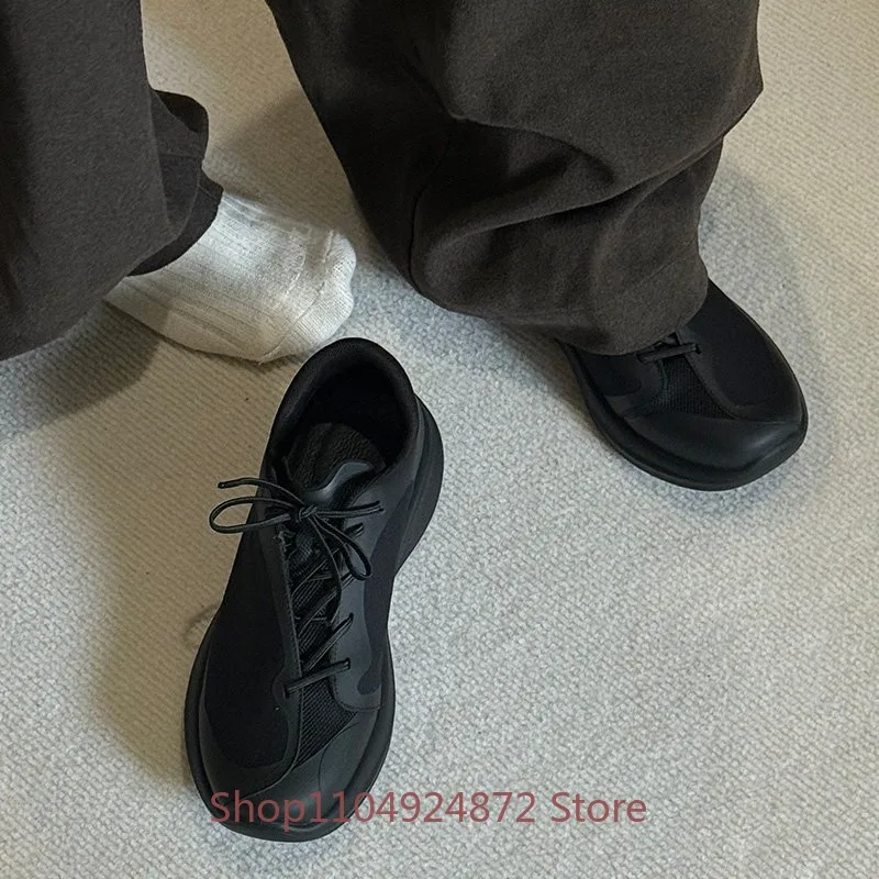 Black Men's Shoes Sports Spring Summer Breathable Mesh Outdoor Commuting Hiking Barefoot Shoes Male Casual Sneakers