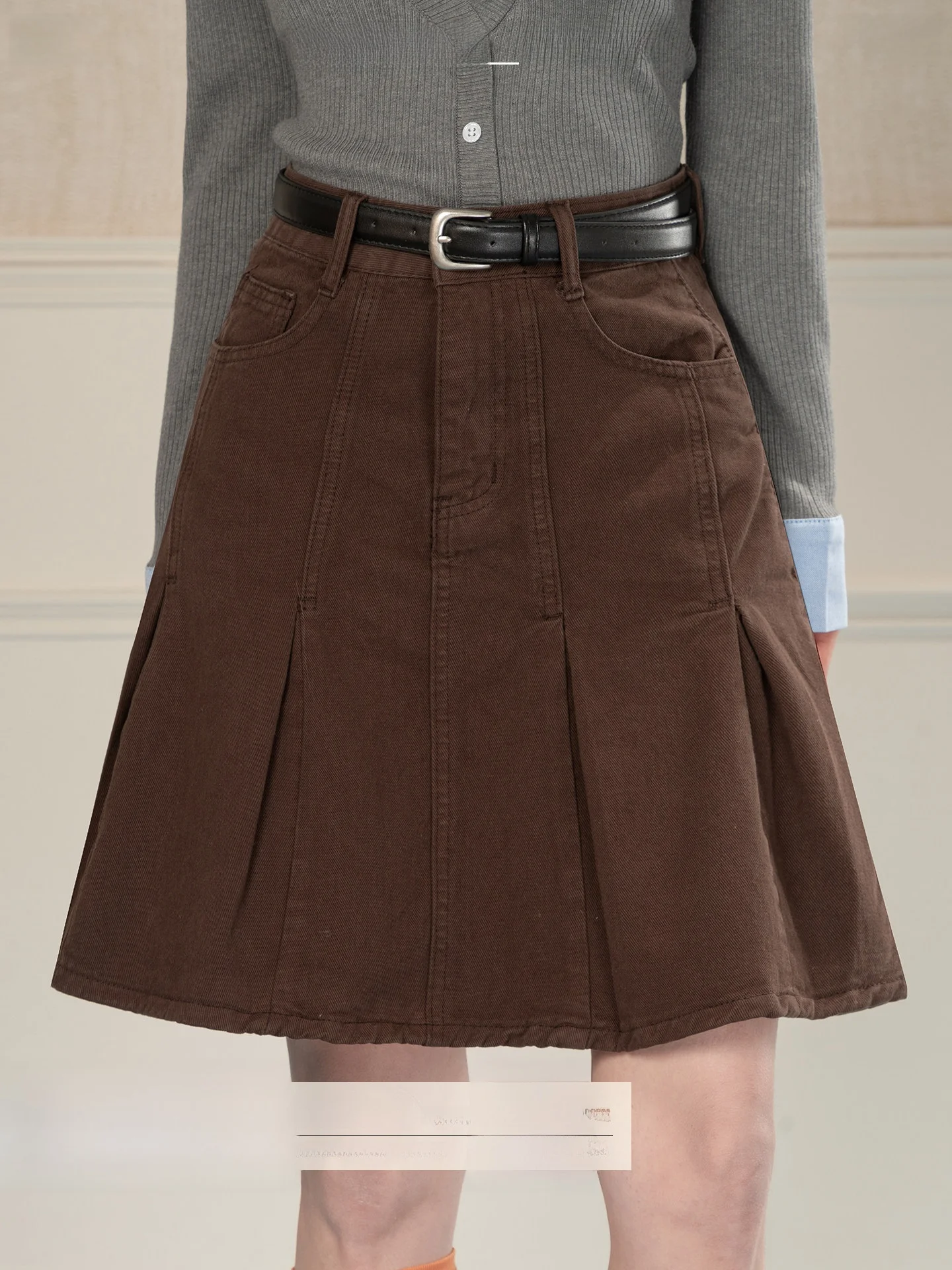 

Heynew American Sle Coffee Pleated Workwear Skirt Women's High Waist Slimming Pleated ort Skirt Spring New Arrival