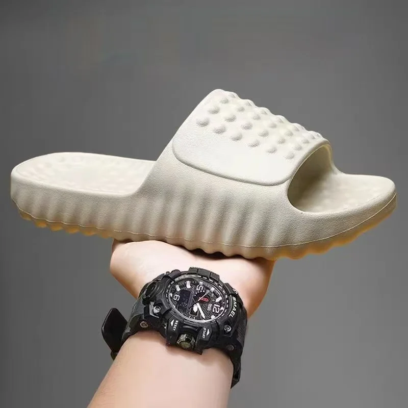 Summer New Men Big Size One Word Home Slipper Injection Molding Soft Sole Non Slip Anti Odor Lightweight Outdoor Beach Slippers