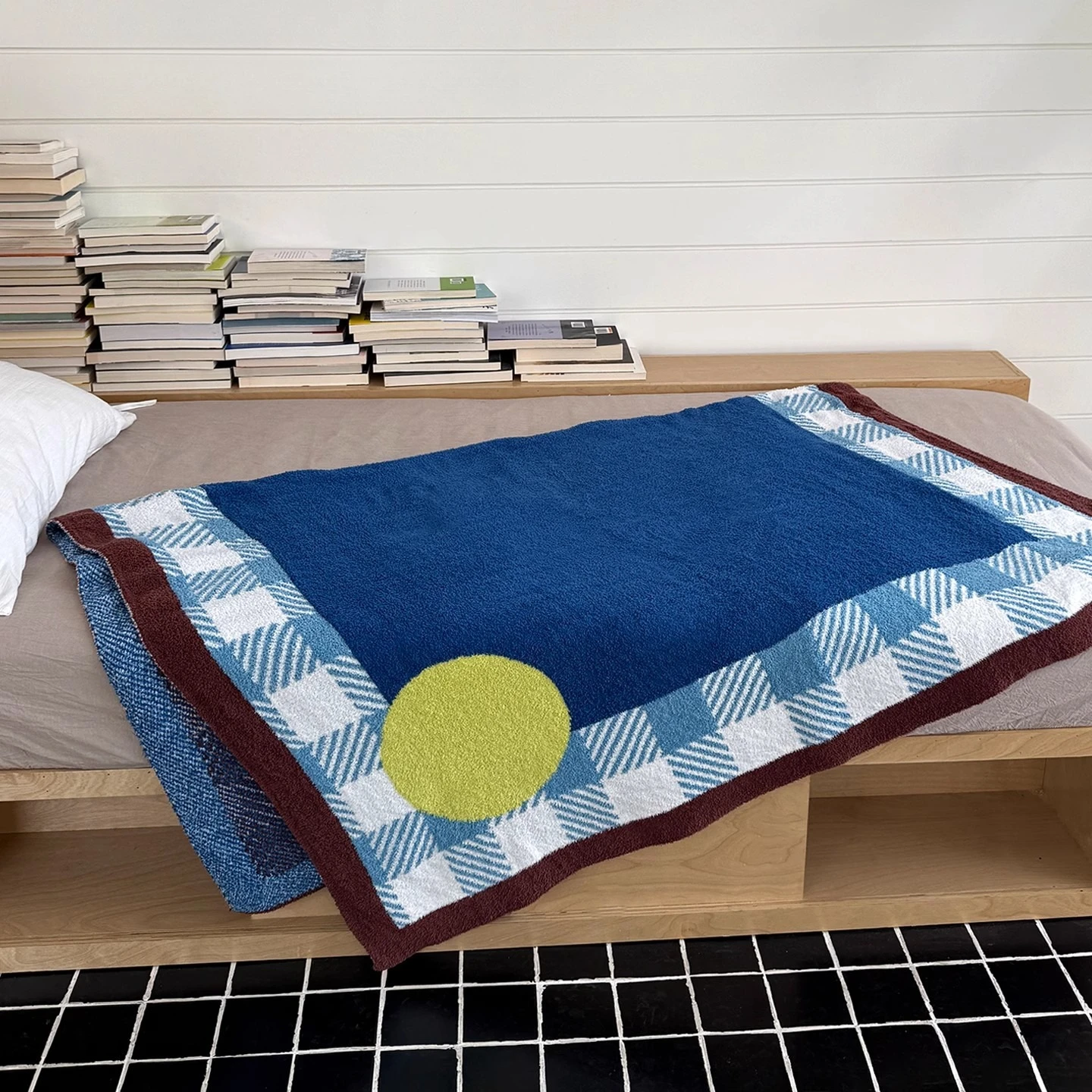 

Vintage checked blanket