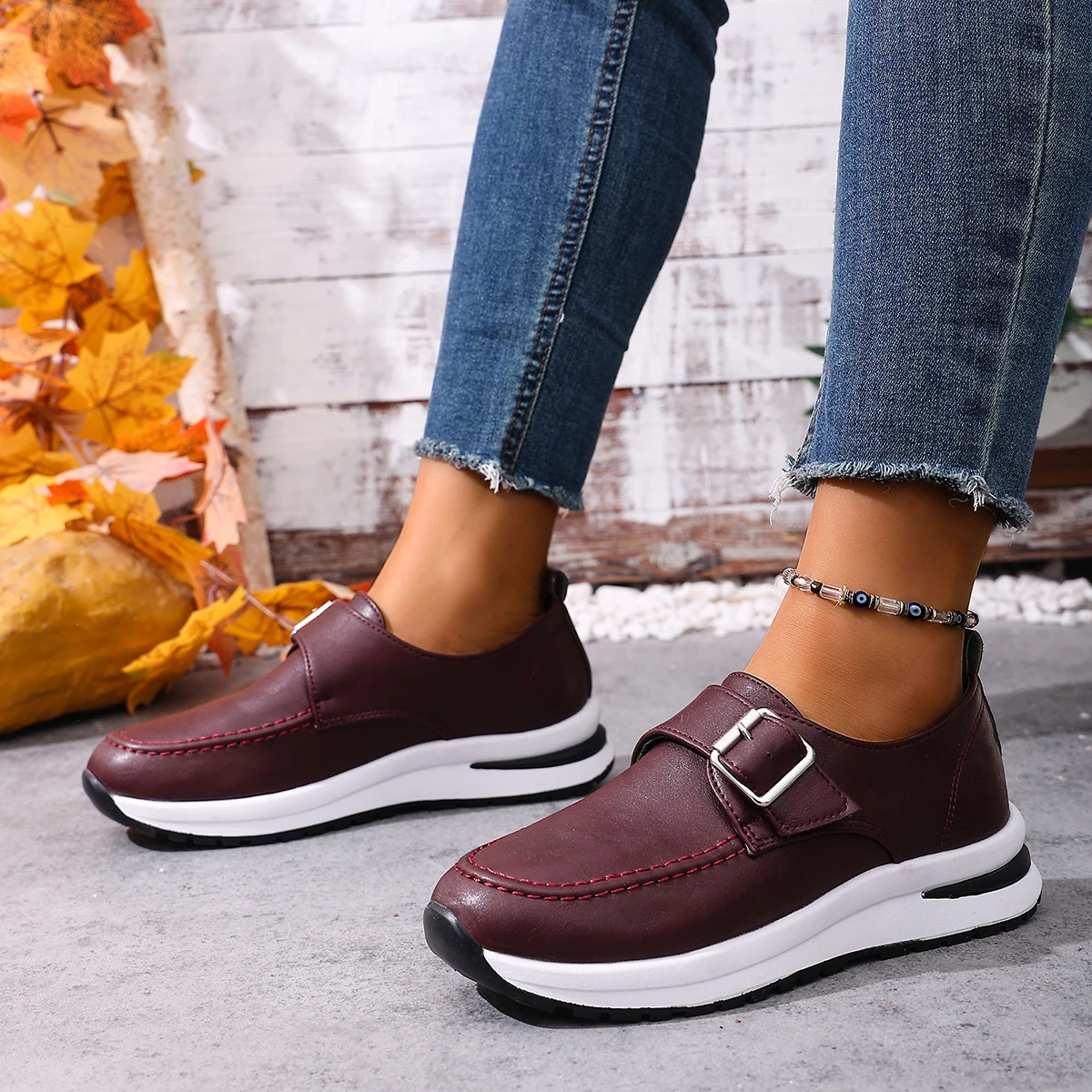 Nuevos zapatos informales de talla grande de otoño para mujer, tacón grueso, suela gruesa, mocasines sin cordones, antideslizantes, color burdeos
