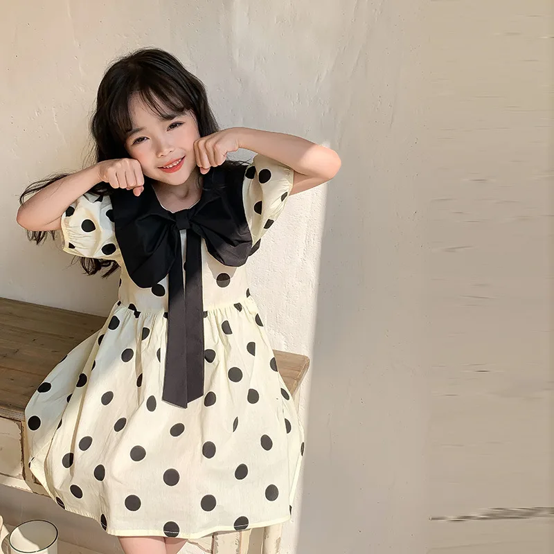 

New Korean version of children's wear polka dot lantern sleeve girl's temperament dress senior sense bow style doll dress