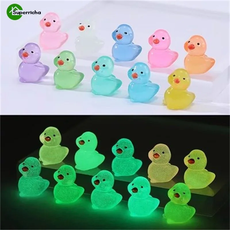 100PCS Luminous Mini Ducks Moss Microlandscape Miniature Duck Figurines Fairy Garden Accessories Home Decor Glow in The Dark