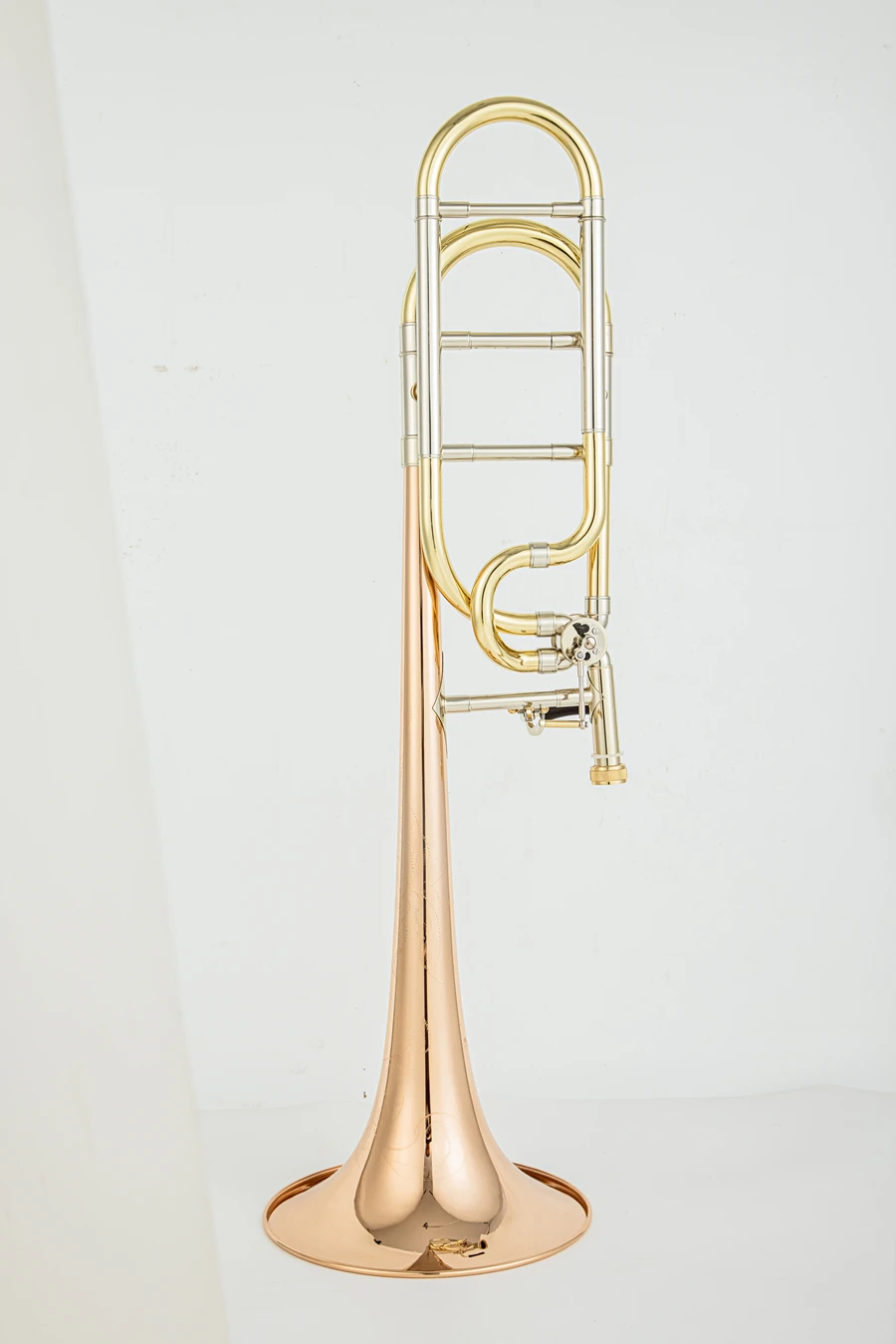 

Bach Logo B/F Trombone Advanced Phosphor Copper Material Best Voice Professional Brass Instrument With Case Free Shipping