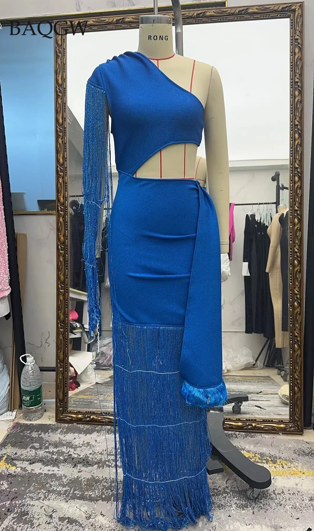 2024 New Women Blue Sexy Hollow One Shoulder Tassel Design One Shoulder Long Bandage Dress Elegant Celebrity Party Luxury Dress