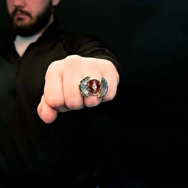 Nuovo DC The Flash Barry Allen Personaggio del film Periferiche Anelli di personalità Creativo Vintage Cool Boys Anello Accessori Regali