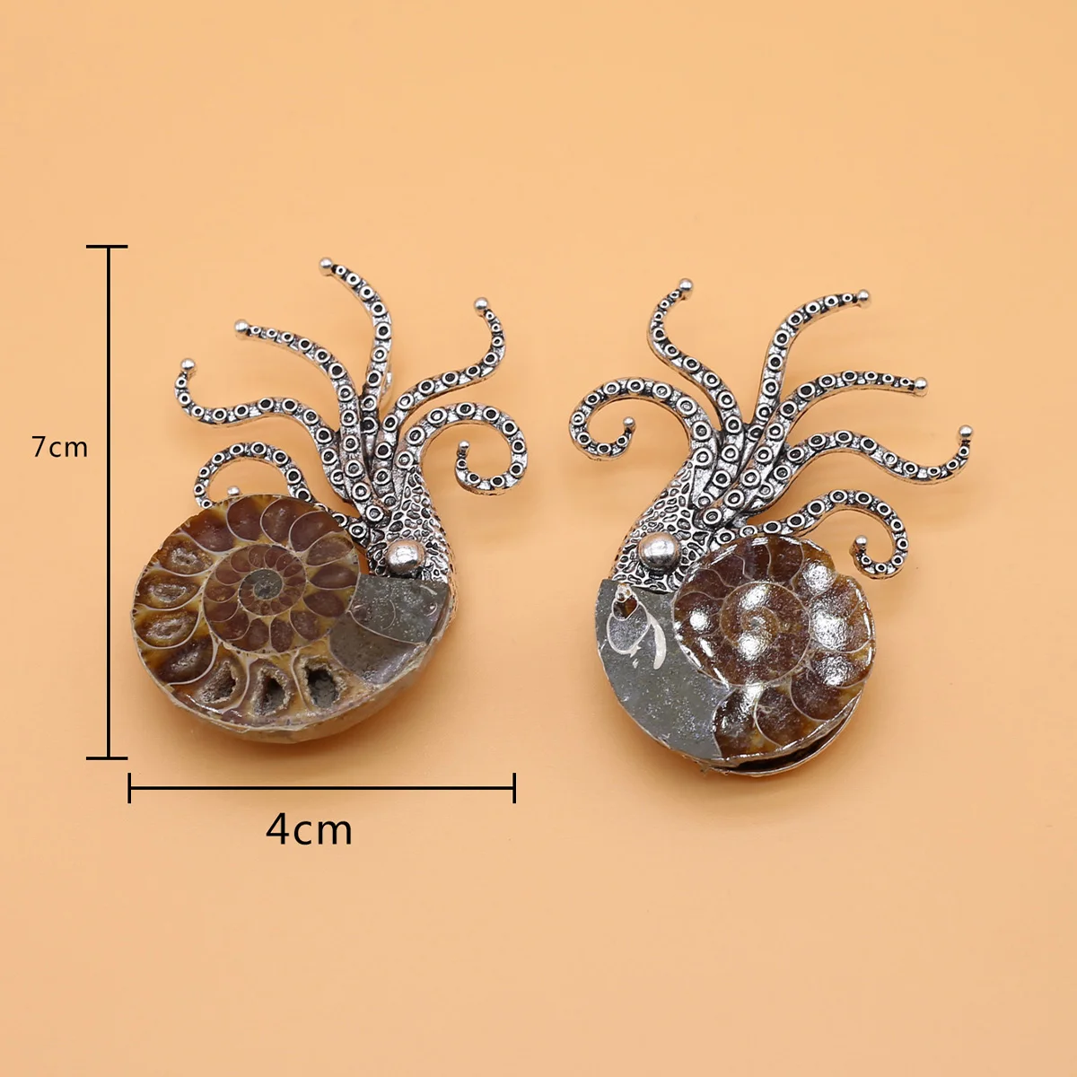 Natural Shell Pearl Mother Shell Octopus Shape Melon Seed Clasp Brooch Pendant for DIY Charm Necklace Earring Jewelry