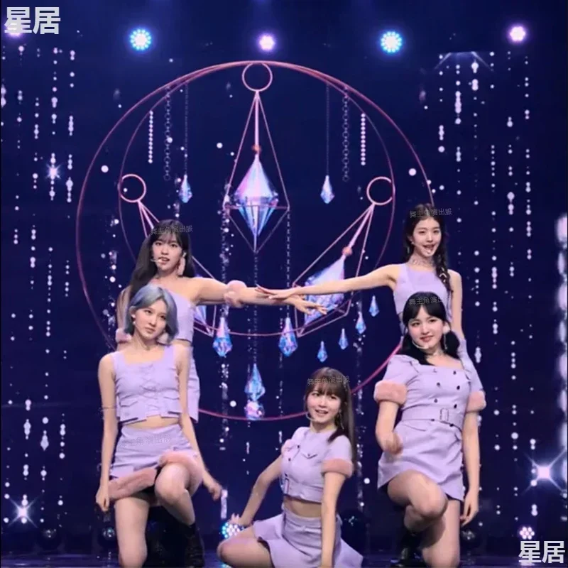 Kpop Donne coreane Gruppo Costumi di scena Concerto Top corto sexy Gonna corta Abiti femminili Discoteca DJ Festival Abbigliamento da ballo jazz