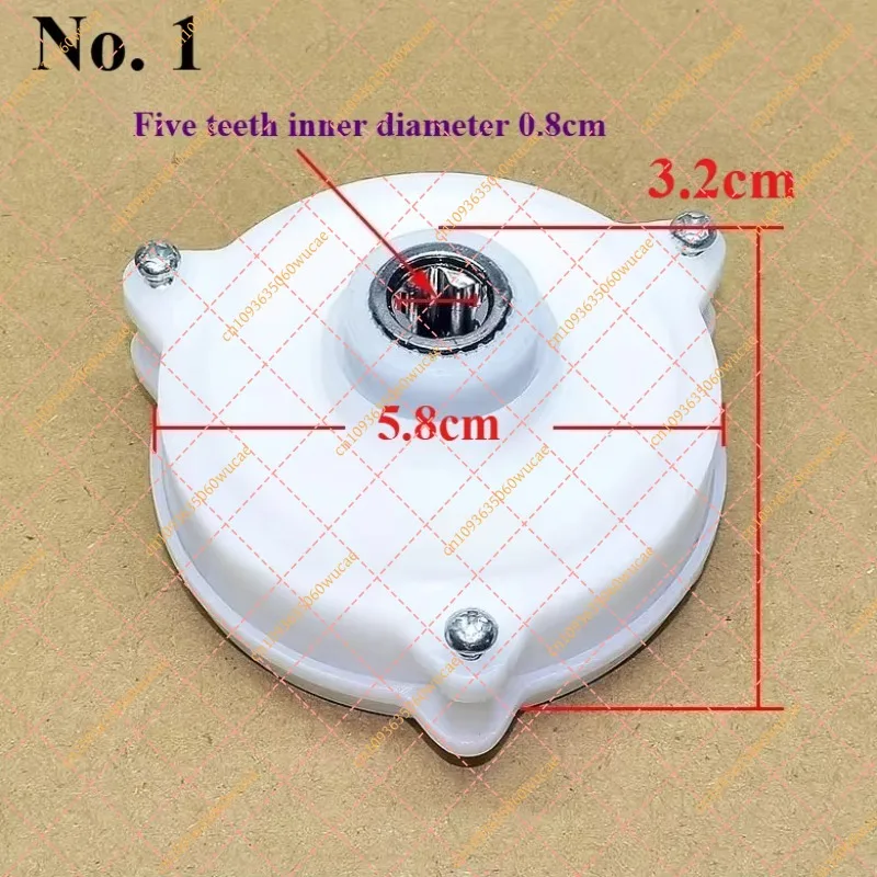 5-Tooth Gear Reducer for 1.8L-2.0L Meat Grinder - Replacement Stuffing Grinder Gear Accessory (1 Piece)