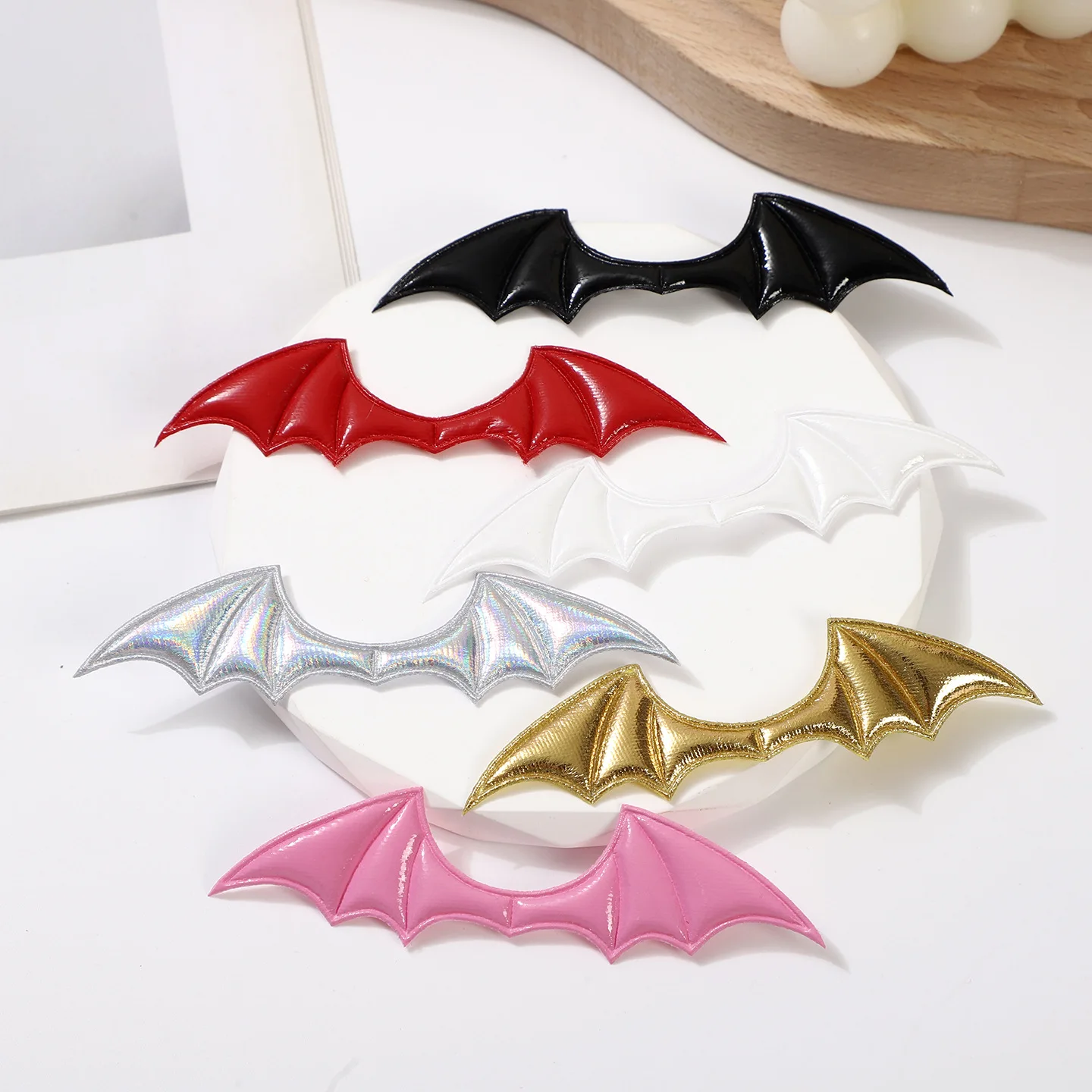 50 Stück/Los 10*2,5CM Dämonische Fledermausflügel Gepolsterte Applikationen für DIY Halloween-Kostüm Vampir-Haarspangen-Dekoration Patch – Detail 1