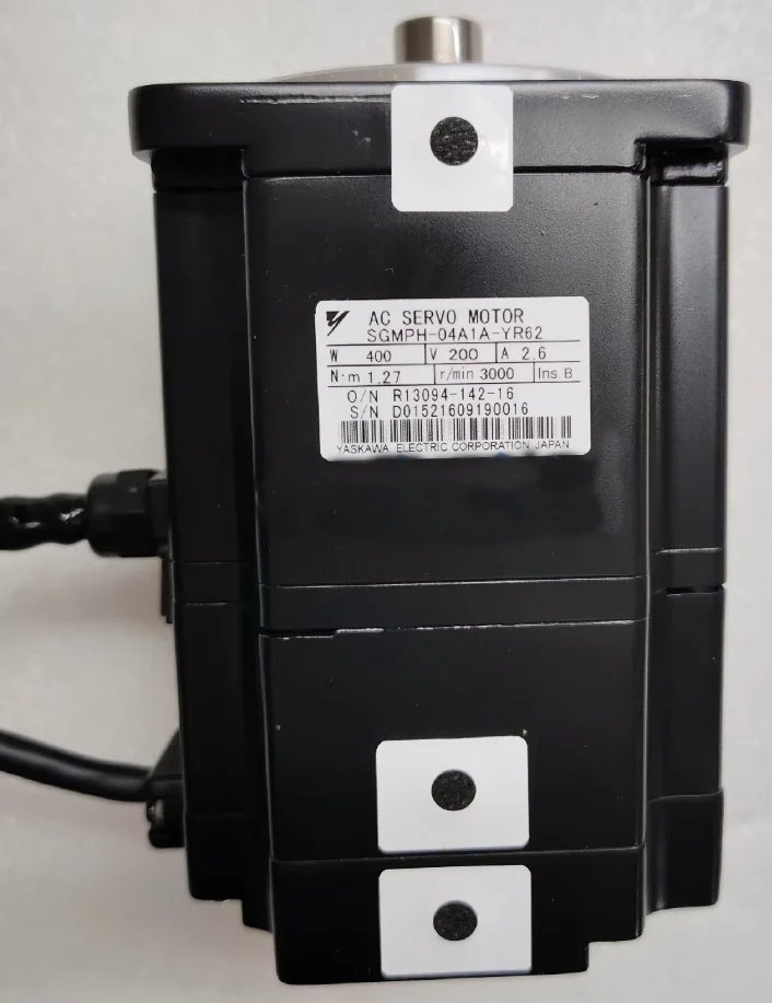 Servo Motor SGMPH-04A1A-YR62 Brand New，SGMPH 04A1A YR62，Fast shipping
