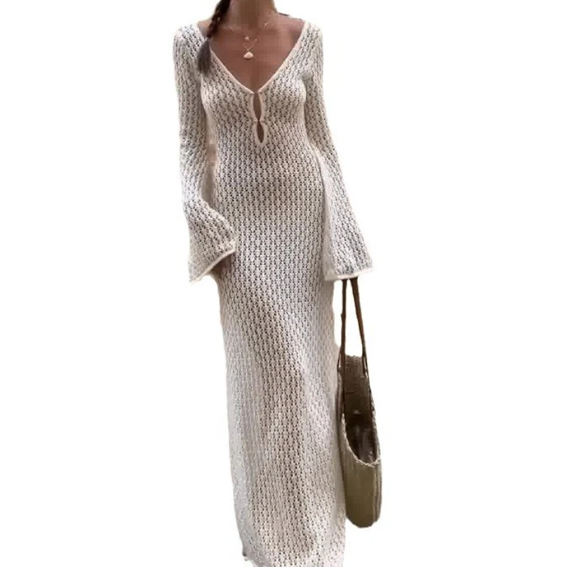 In Early Autumn of 2025, Low-cut Round Neck Hollowed-out Sexy Beach Women's Dress