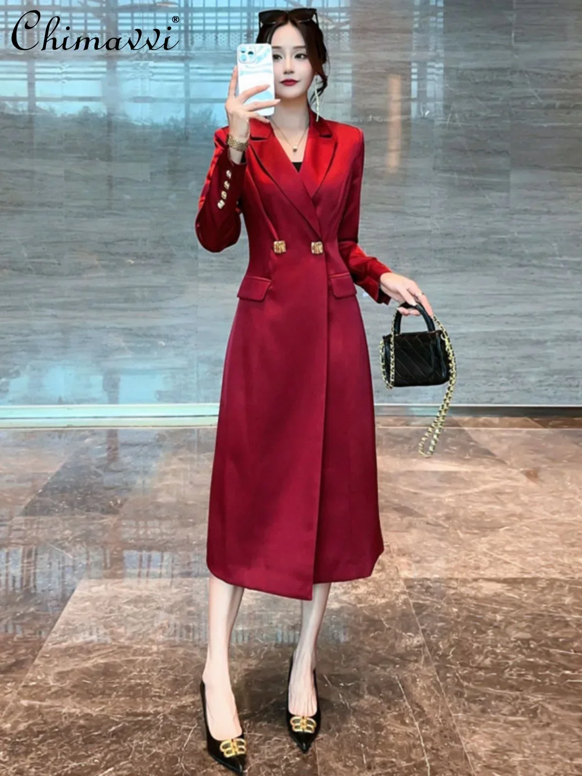 

High-end Acetic Acid Trench Coat Women's Autumn Wear New Fashion OL Elegant Single Breasted Two-button Satin Long-sleeved Coat