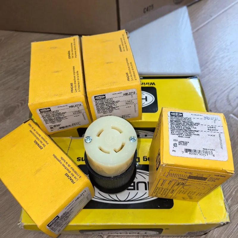 1pcs American HUBBELL torsion lock socket original new socket HBL2713