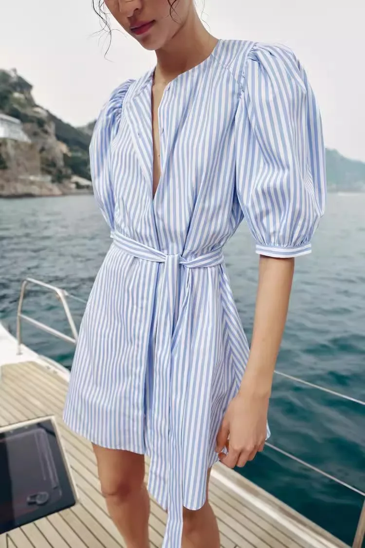 Été 2024 nouveauté femmes Faion polyvalent gonflé Sve Dr trajet Sle v-ne ort Sve autre matériau 00%