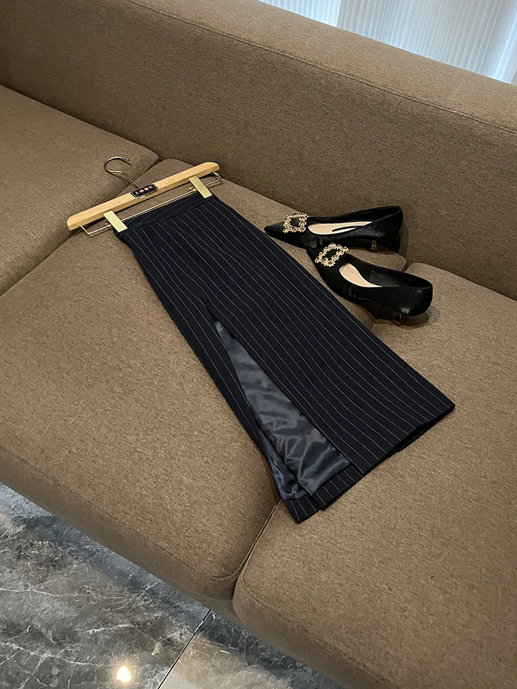 

Slim Fit Stripe Asymmetrical Hemline Suit Jaet And Skirt Set Simple Sle Commute Wind Women's Faion U825