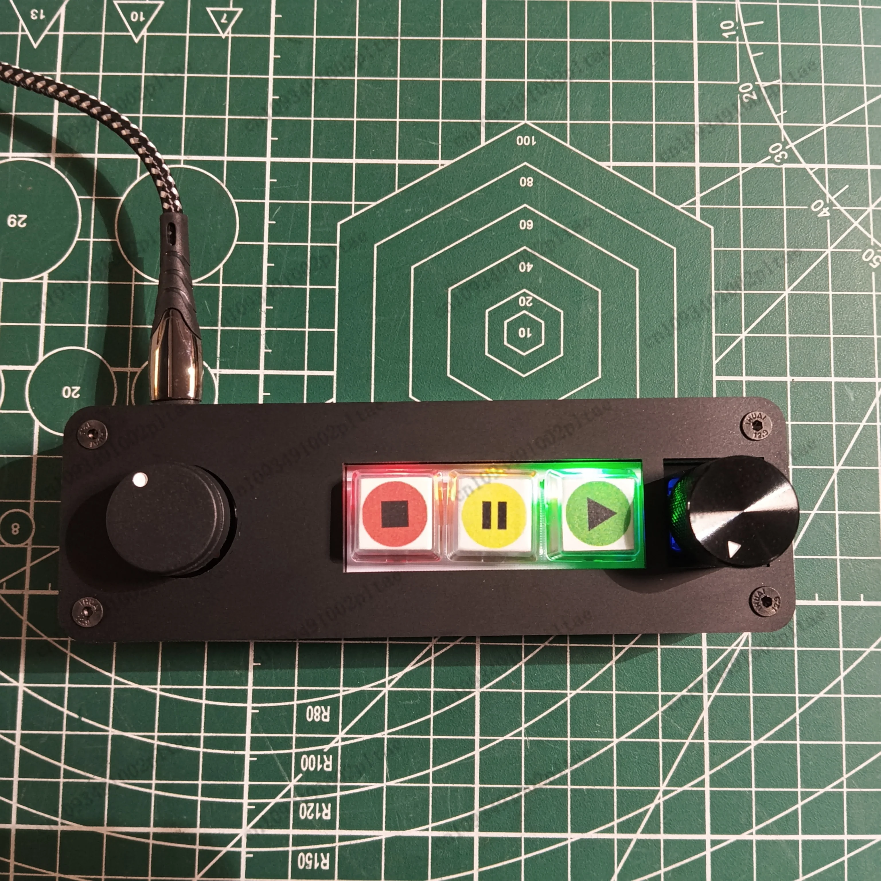 Picture 3: Keyboard Music controller for performance computer playback, knobs and buttons to control program selection and system volume