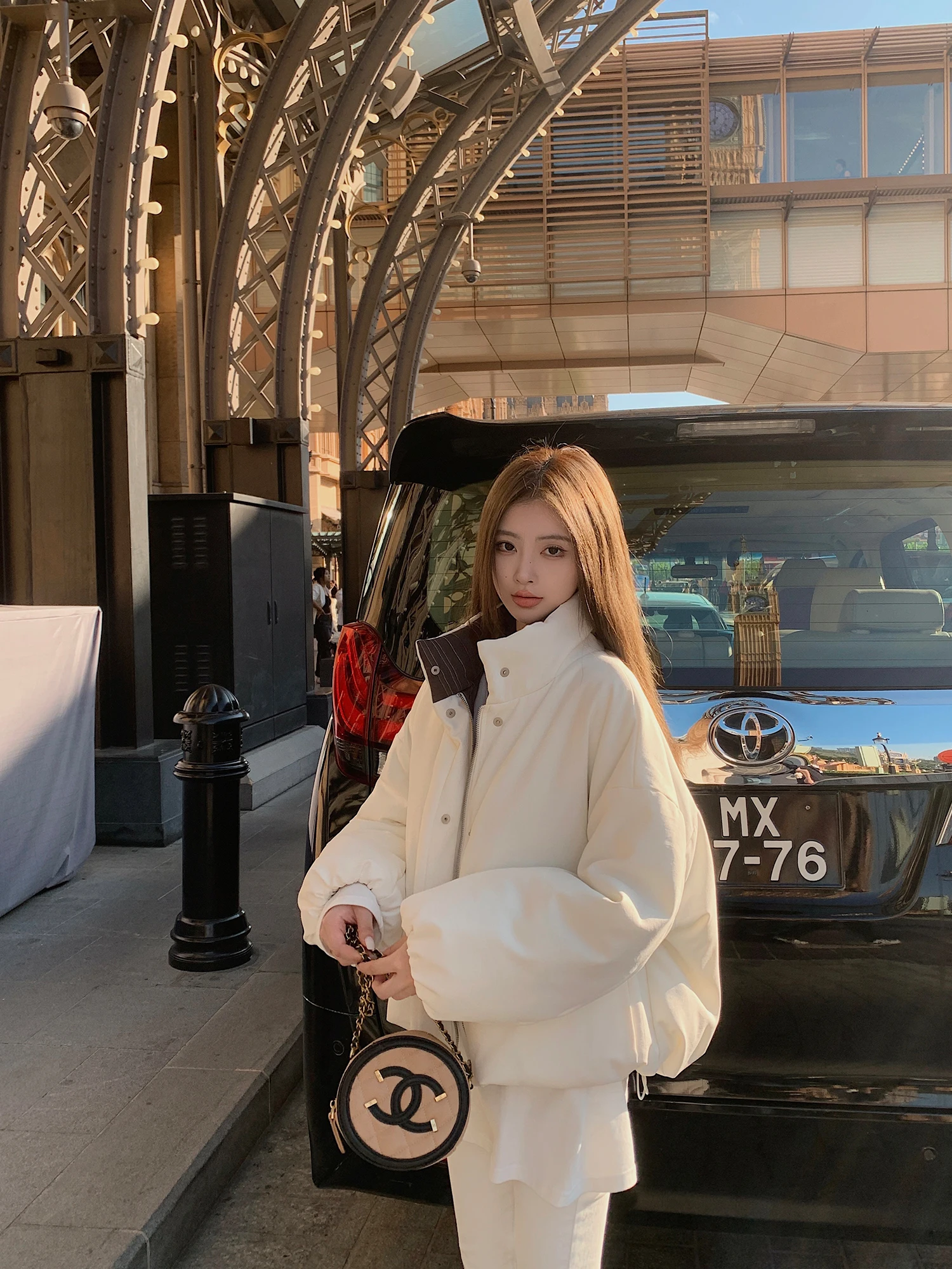 

Корейская новая женская зимняя куртка-пуховик из хлопка 2025 года: очень красивое хлопковое пальто