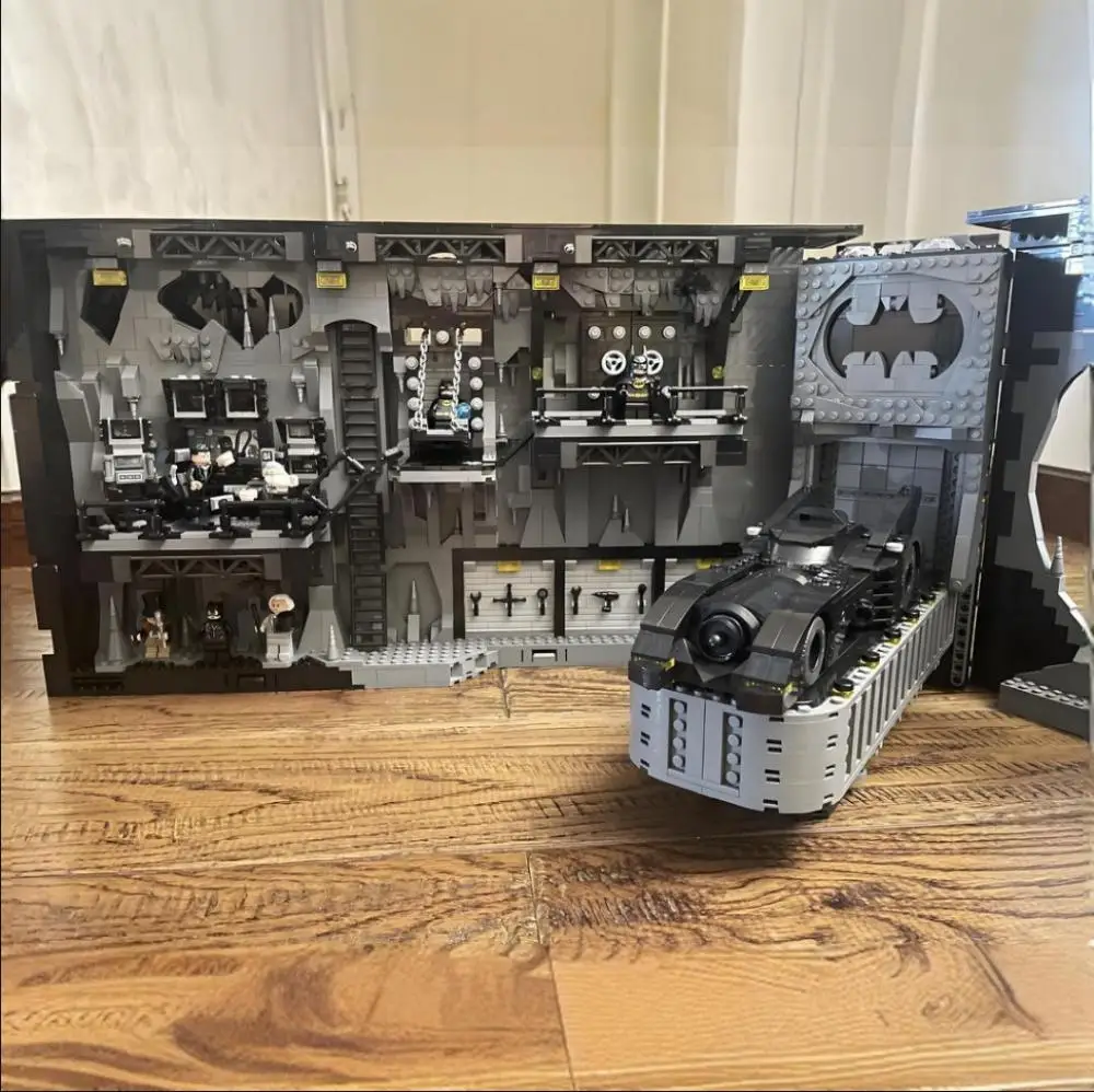 Batcave-Kit de construction de boîte d'ombre pour enfants et adultes, modèle classique, blocs, 2024 briques, jouets, cadeaux d'anniversaire, nouveau, 76252, 3981 pièces, 7 figurines