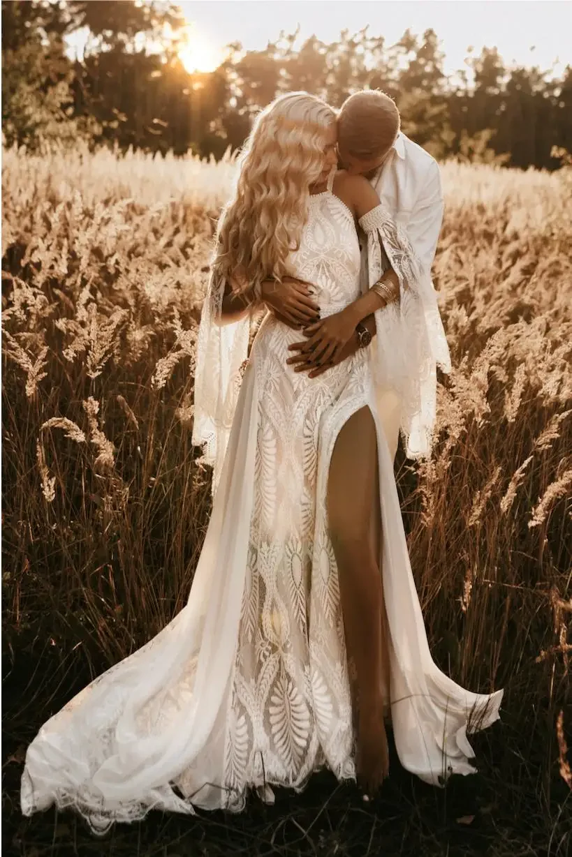 Vestido de casamento de renda de crochê hippie personalizado com fenda sexy sem costas chique civil boêmio vestidos de casamento gatsby elvish noiva