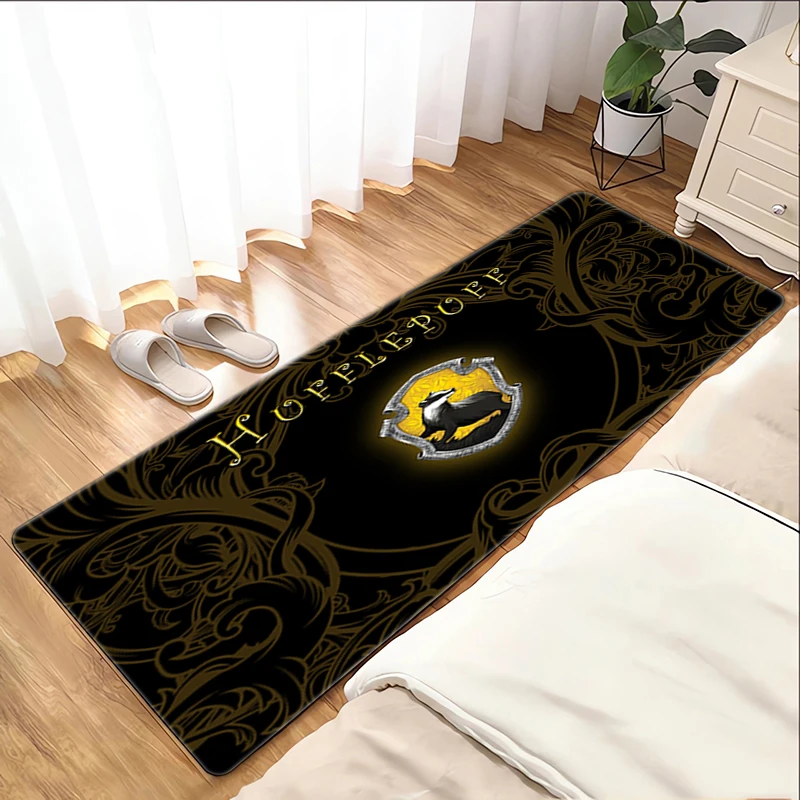 H-Hufflepuff Room Rugs Welcome Mat Bathroom Rug Bath Mats Balcony Kitchen Carpet Foot House Entrance Door Hallway Floor Home