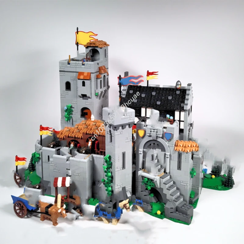

4000pcs MOC Complete Lion Knights' Configurable Castle Castle Creative Family Bonding Building Set Ideal DIY Christmas Gift