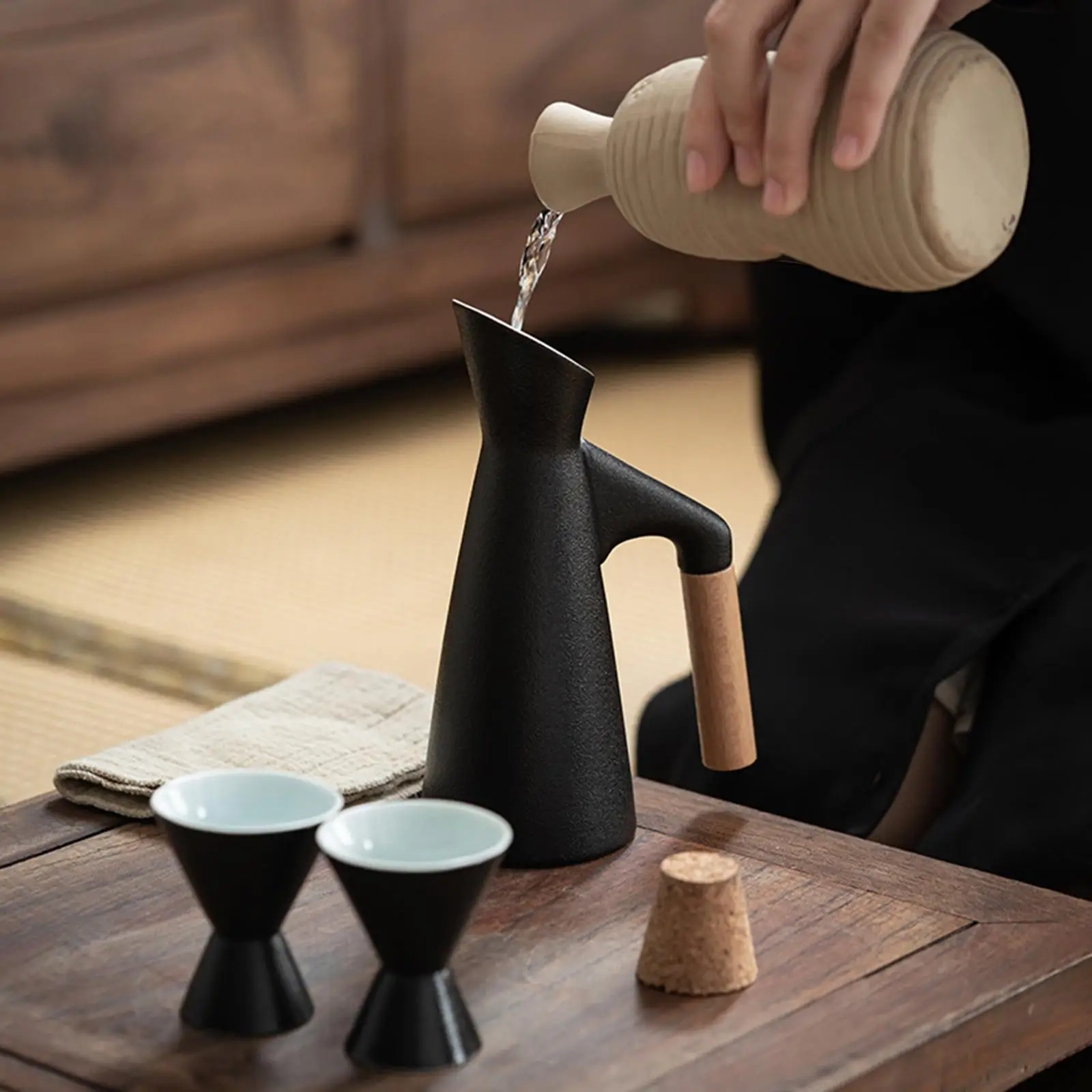 

Ceramic Sake Set Carafe Porcelain Pottery for Gift Tea Party Sake Enthusiast