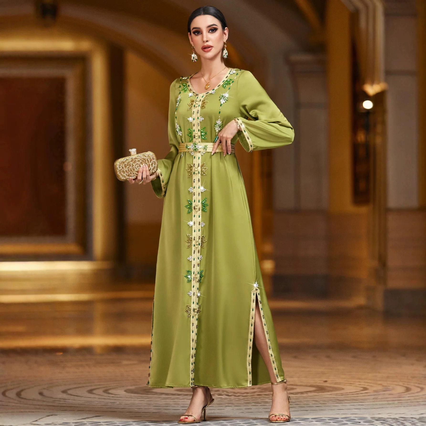 

Satin Abaya Luxury Diamonds Muslim Dress Women Dubai Split Hem Kaftan Eid Djellaba Islam Jalabiya Longue Vestidos Largo Caftan