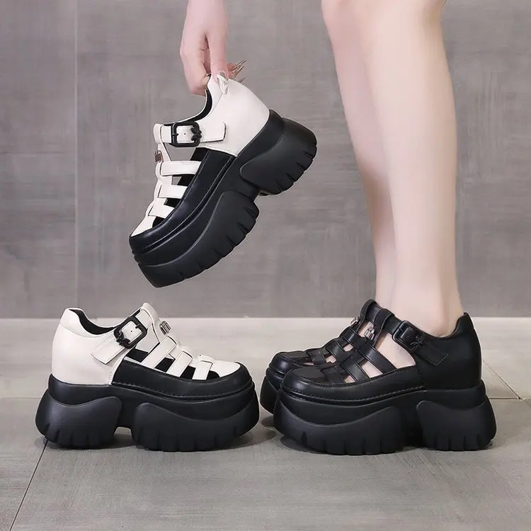 Sandals Summer New Product Thick Bottom Sponge Cake Bottom Anti slip Hollow Fashion Internet Red Sandals Women's Shoes