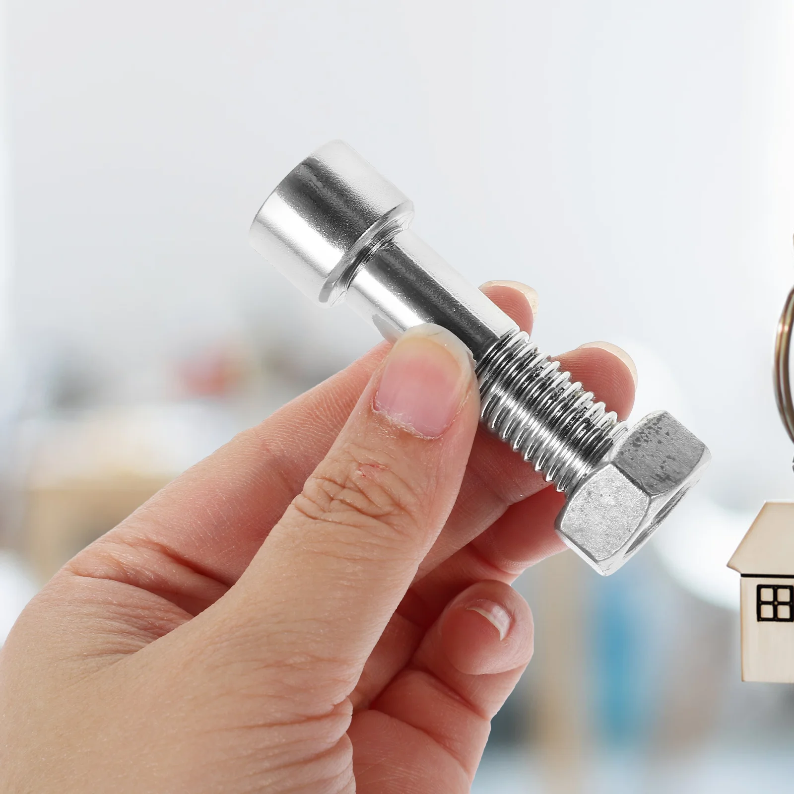 Outdoor Storage Box Accessory Portable Trinkets Hider Plastic Screw Shaped Container Realistic Hiding Bolt