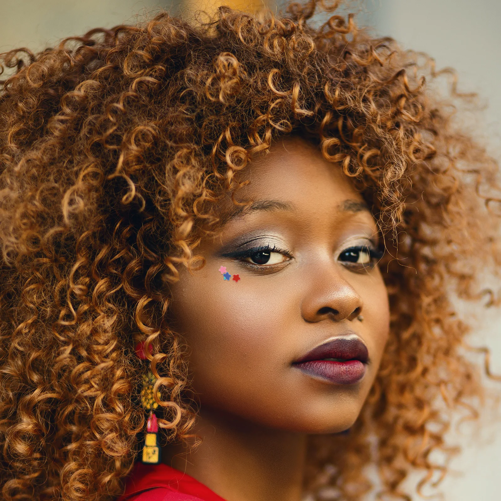 

1Set Eye Makeup Sequins High Quality Multipurpose Glitter Sequins for Nail Art Body Decoration Festival Party DIY